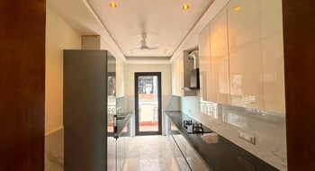 3 BHK Builder Floor for Rent in Sector 57, Gurgaon