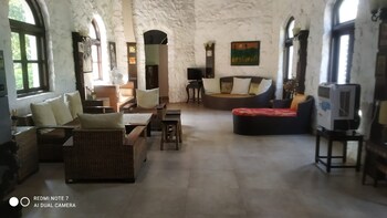 6 BHK Villa for Sale in Alibag, Raigad