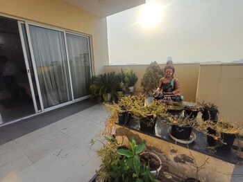 Bestech Park View Spa
