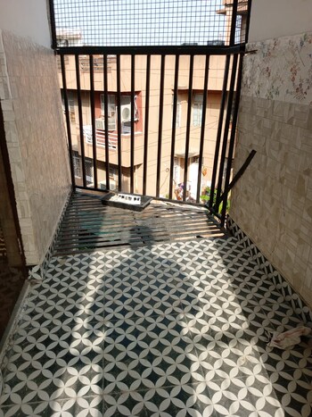 2 BHK Builder Floor for Sale in Vasant Kunj, Delhi