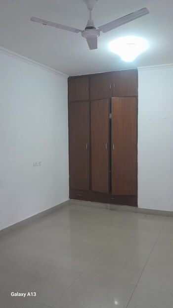 Unitech South City II
