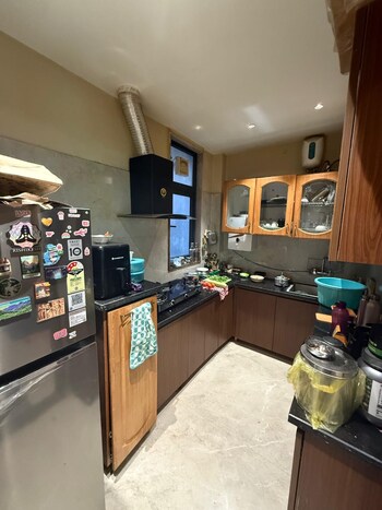 2 BHK Builder Floor for Rent in Sector 14, Gurgaon