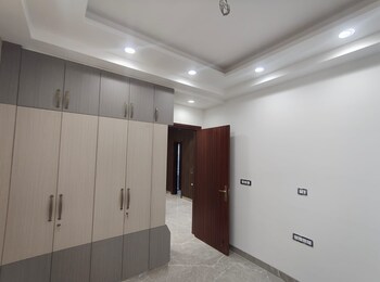3 BHK Flat for Sale in Faridabad Central, Faridabad