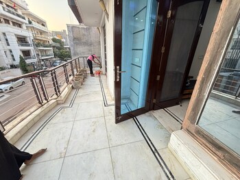 3 BHK Builder Floor for Rent in Sector 45, Gurgaon