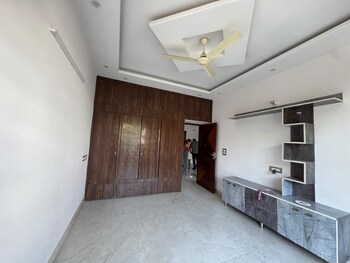 3 BHK Builder Floor for Rent in Sector 17, Panchkula