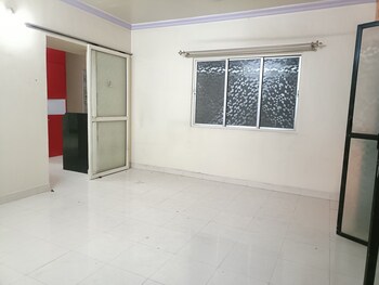 2 BHK Flat for Rent in Tingre Nagar, Pune
