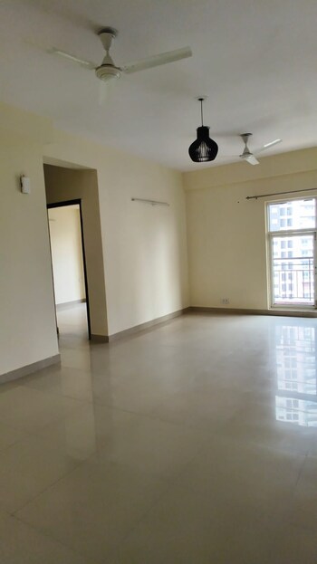 3 BHK Flat for Rent in Sector 76, Noida