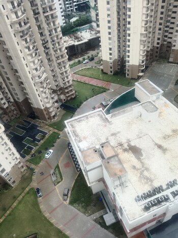 3 BHK Flat for Rent in Sector 107, Noida