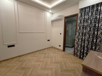 3 BHK Builder Floor for Rent in Sector 57, Gurgaon