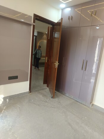 3 BHK Builder Floor for Sale in Rohini Sector 29, Delhi