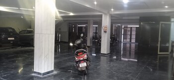 2 BHK Builder Floor for Sale in Palam Village, Delhi