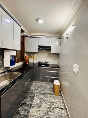 1 BHK House for Rent in Saket, Delhi