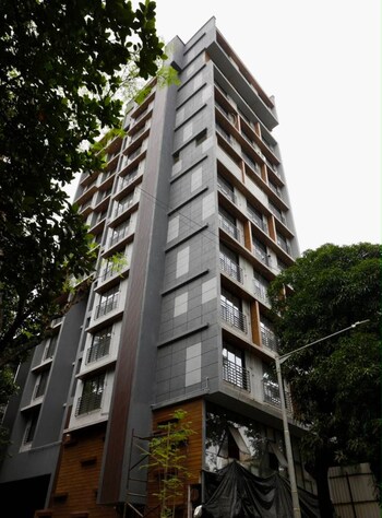 2.5 BHK Flat for Rent in Ic Colony, Mumbai
