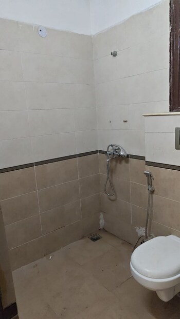 Unitech Uniworld Gardens 2