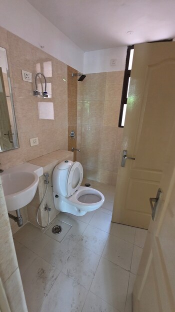 Godrej Golf Link Villas
