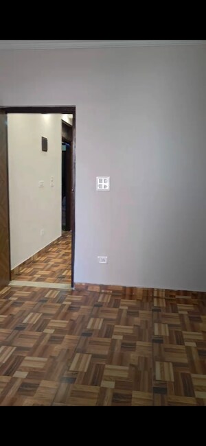 Room in 1 BHK Builder Floor at Khanpur – for Sale