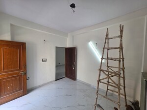 Bedroom in 1.5 BHK Apartment at Shalimar Apartments Shalimar Garden, Shalimar Garden – for Sale