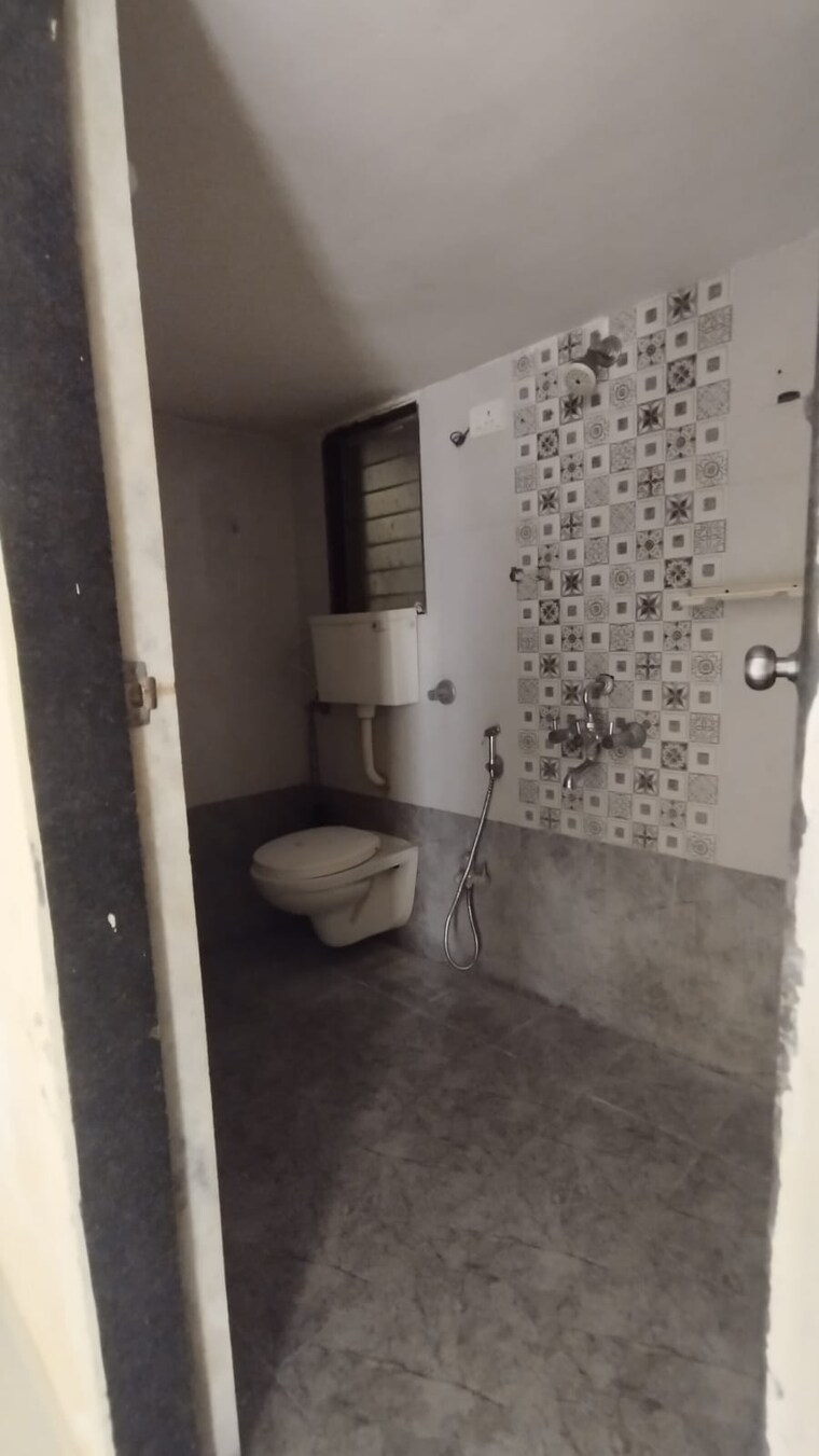 Bathroom, sun-heights 2 Bedroom 536 Sq.Ft. Apartment In Virar West Palghar 10761610