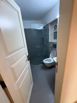 Bathroom in 3.5 BHK Apartment at Rustomjee Crown, Prabhadevi – for Rent