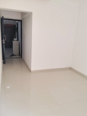 Room in 1 BHK Apartment at UK Iridium, Kandivali East – for Rent