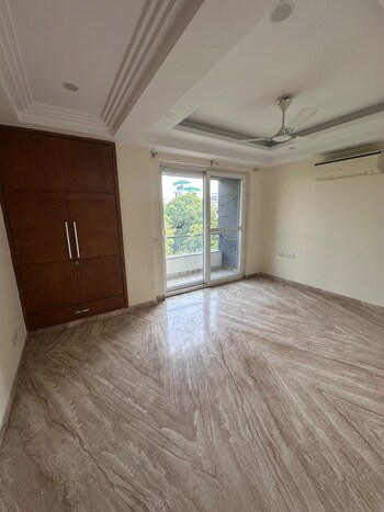 3 BHK Builder Floor for Rent in Sarvodaya Enclave, Delhi