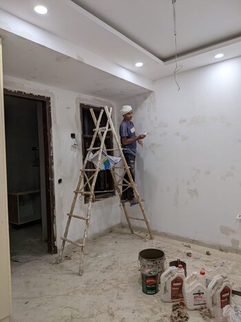 1 BHK Flat for Sale in Vishwakarma Colony, Delhi