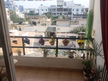 Castle Gulmohar Greens