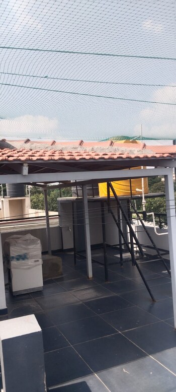 Ardente Office One