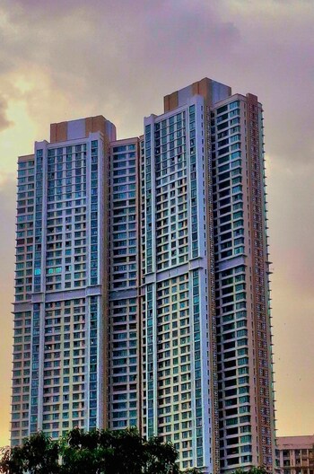 Peninsula Celestia Spaces