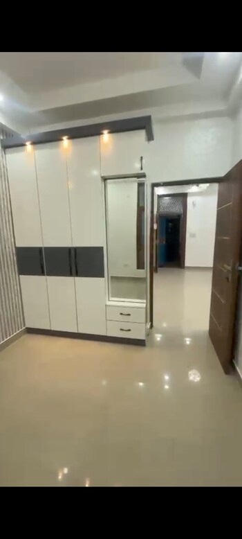 2 BHK Builder Floor for Sale in Indirapuram Gyan Khand 4, Ghaziabad