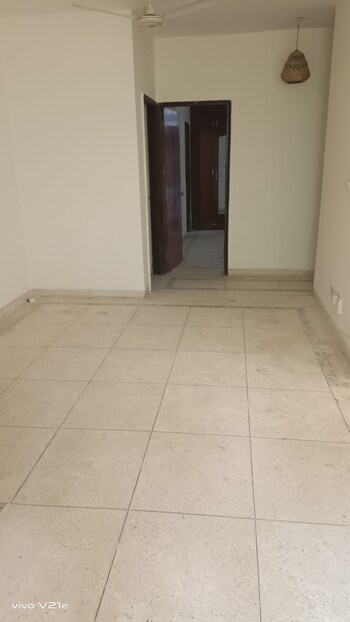 3 BHK Builder Floor for Rent in Sushant Lok Iii, Gurgaon