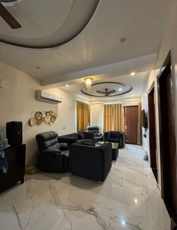 3 BHK Builder Floor for Rent in Sector 52, Gurgaon