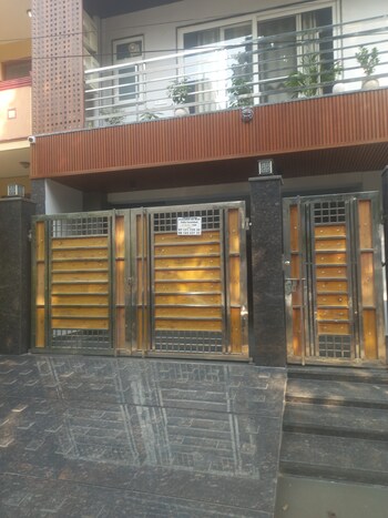 6+ BHK House for Sale in Sector 15, Gurgaon