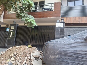 1 BHK Builder Floor for Rent in Sector 40, Gurgaon