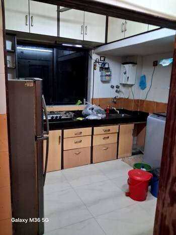 Pg for Rent in Parel, Mumbai