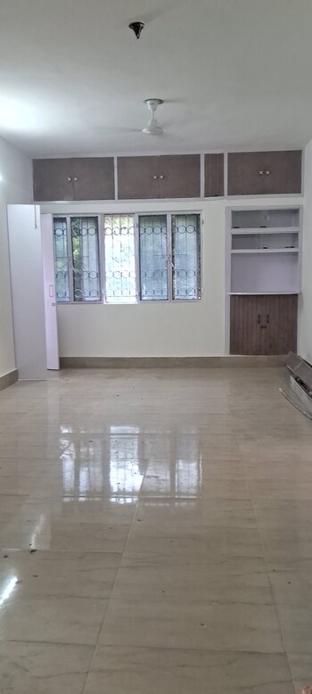 2.5 BHK Flat for Sale in Sarita Vihar, Delhi