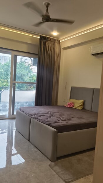 3 BHK Builder Floor for Rent in Sector 45, Noida
