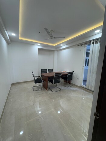 5 BHK Flat for Sale in Ratan Khand, Lucknow