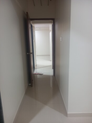 2 BHK Flat for Rent in Dadar West, Mumbai