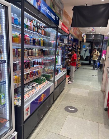 Shop for Rent in AndherI-Kurla Road, Mumbai