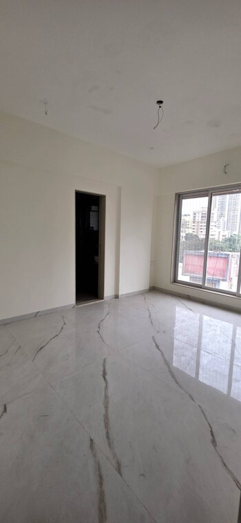 2 BHK Flat for Sale in Malad East, Mumbai