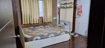 2 BHK Flat for Sale in Wakad, Pune