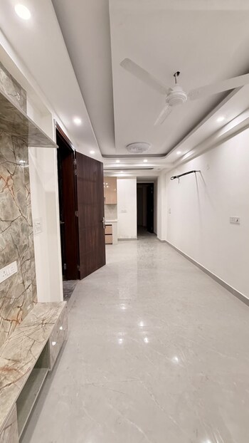 2 BHK Builder Floor for Rent in Chattarpur, Delhi