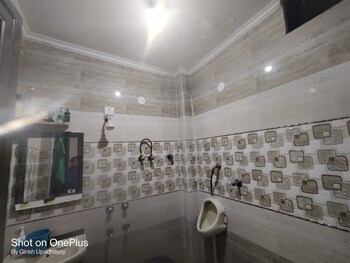 1 BHK House for Rent in Sarita Vihar, Delhi