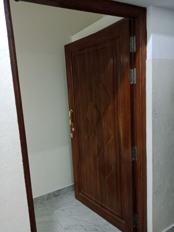 2 BHK Flat for Sale in Parrys, Chennai