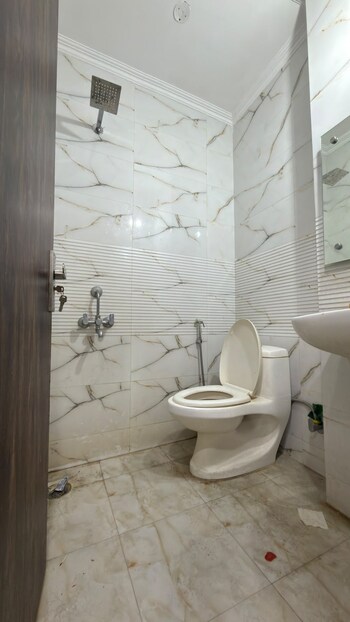 2 BHK Builder Floor for Rent in Neb Sarai, Delhi