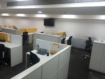 Solitaire Corporate Park