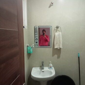 Aura Homes