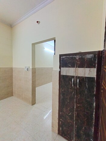 1 BHK House for Rent in Sarita Vihar, Delhi
