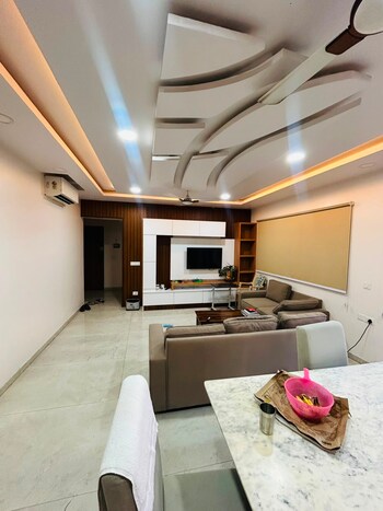 3 BHK Flat for Rent in Vibhuti Khand, Lucknow